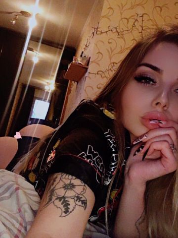 Лина Идеальная Брюнетка